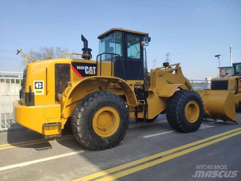 CAT 966 H Pale gommate