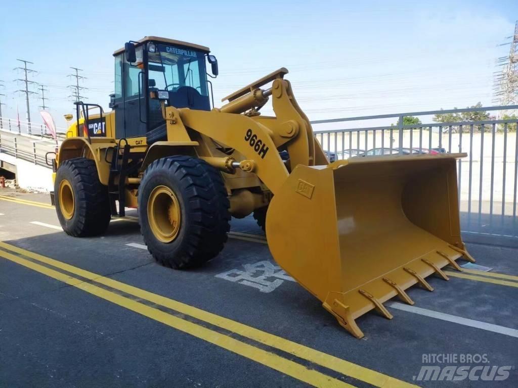 CAT 966 H Pale gommate