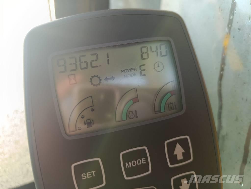 JCB JS 260 NLC T4 Escavatori cingolati