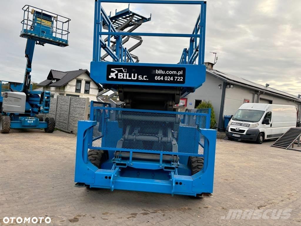 Genie 4390 Piattaforme a pantografo