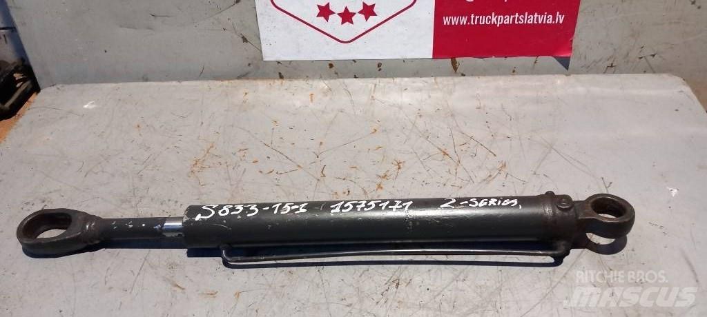 Scania 113.    1575171 Componenti idrauliche