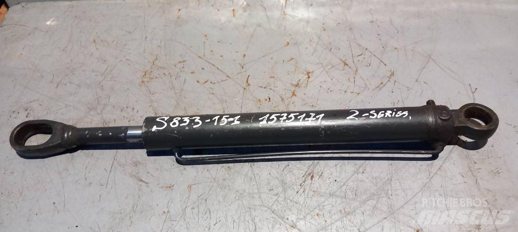 Scania 113.    1575171 Componenti idrauliche