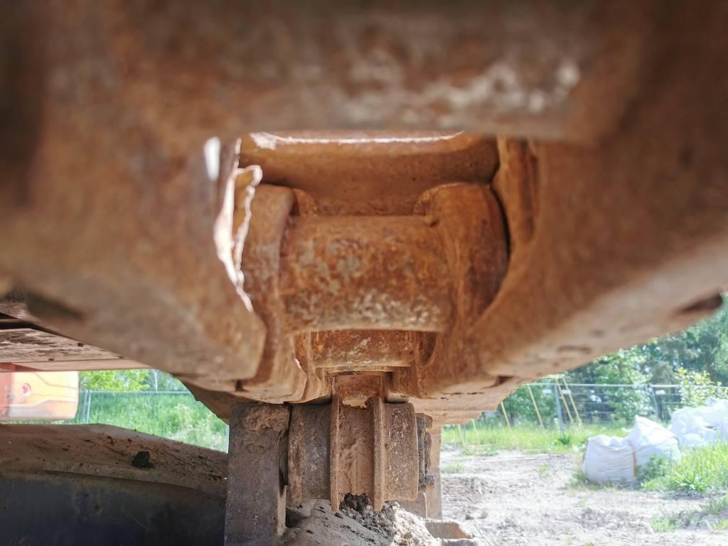 Doosan DX 225 LC Escavatori cingolati