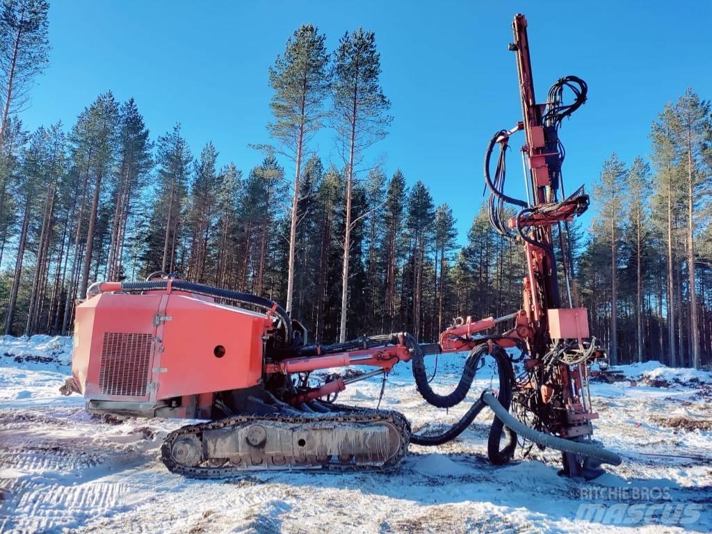 Sandvik DC 560 Perforatrici di superficie