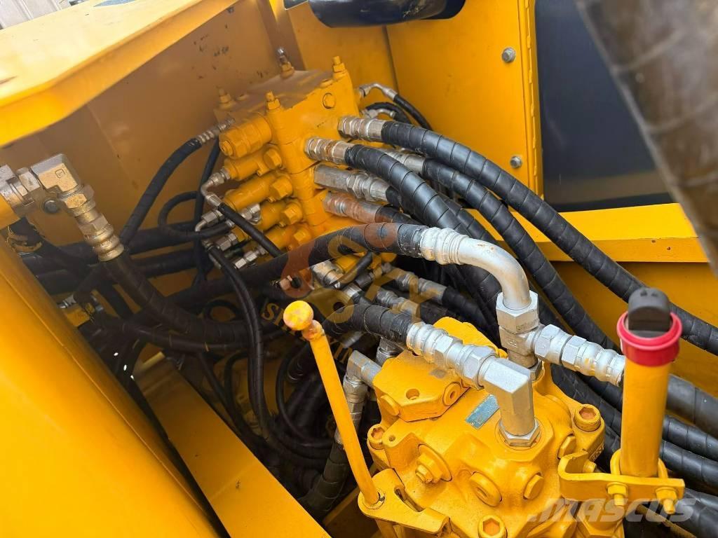 Komatsu PC160 Escavatori cingolati