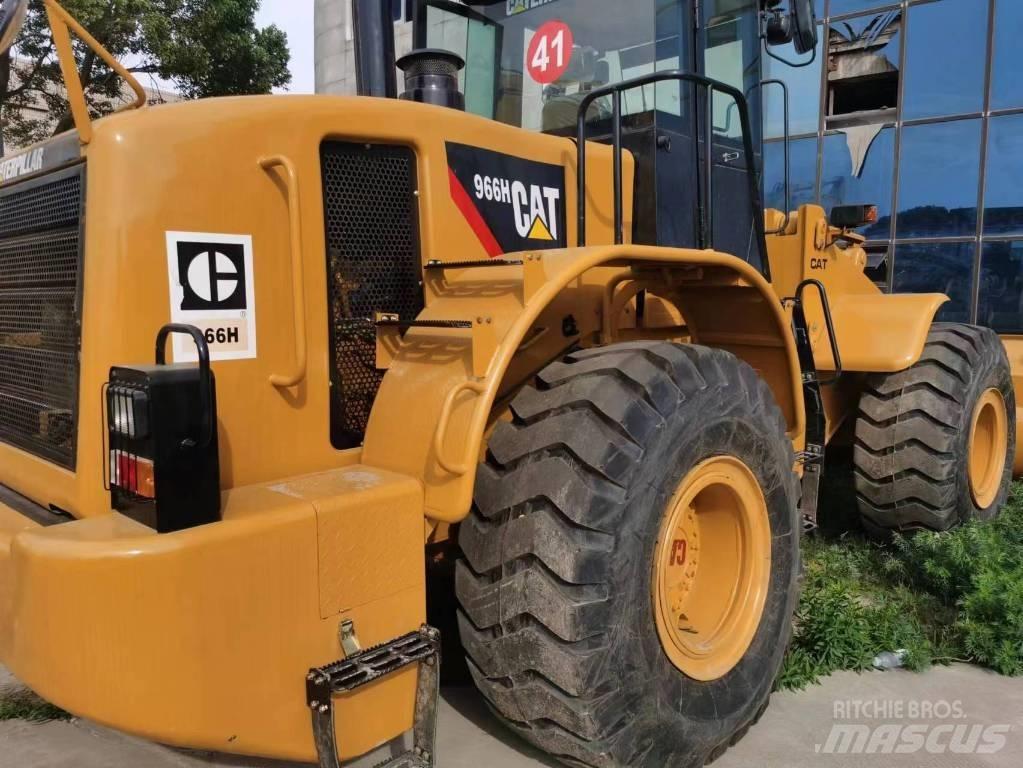 CAT 966 H Pale gommate