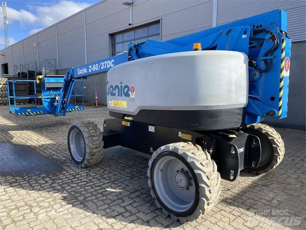 Genie Z60/37 DC Piattaforme a braccio articolato