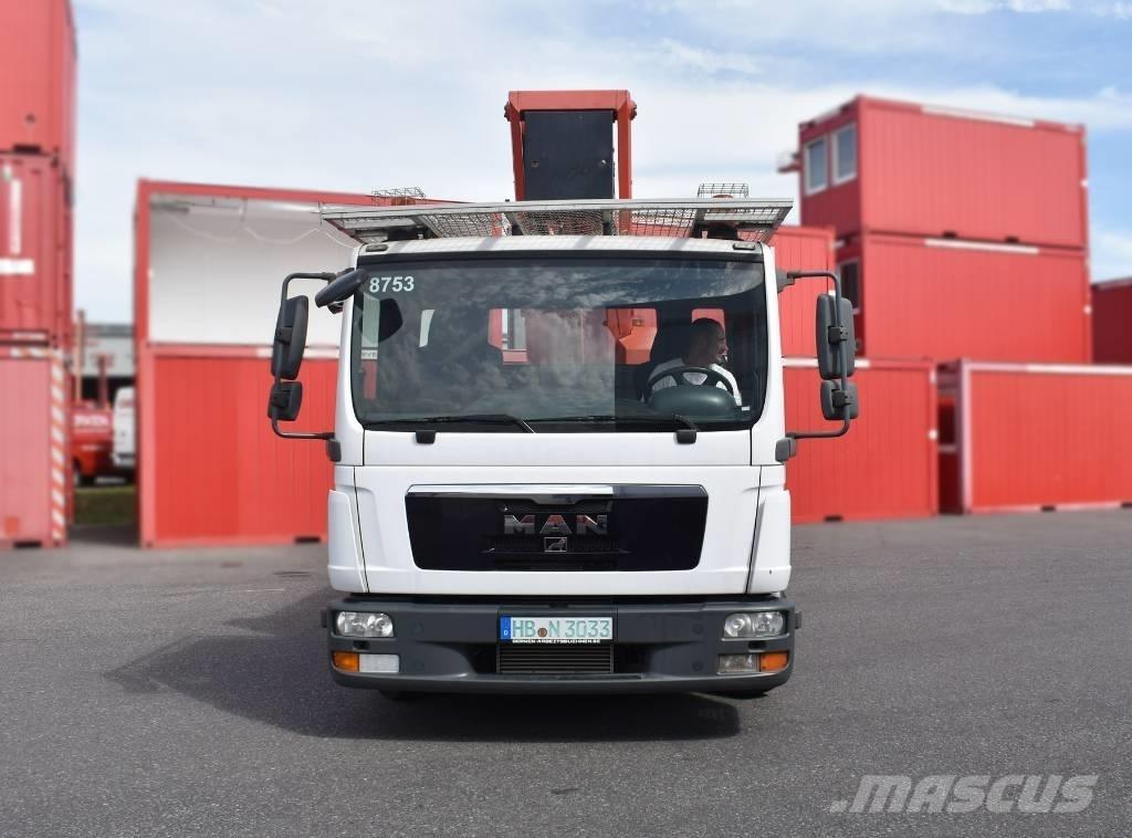 Ruthmann T 330 Piattaforme autocarrate