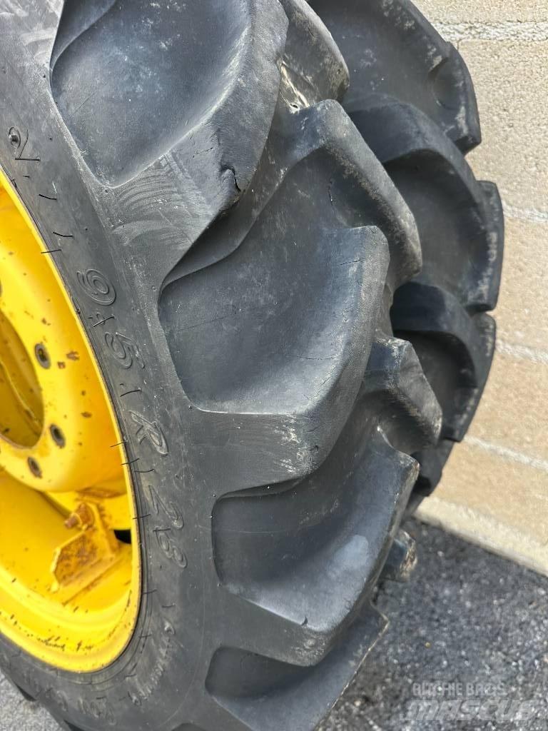 Alliance 230/95R28 Pneumatici, ruote e cerchioni