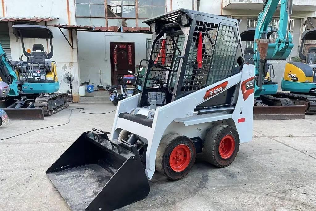 Bobcat S 70 Mini Pale Gommate