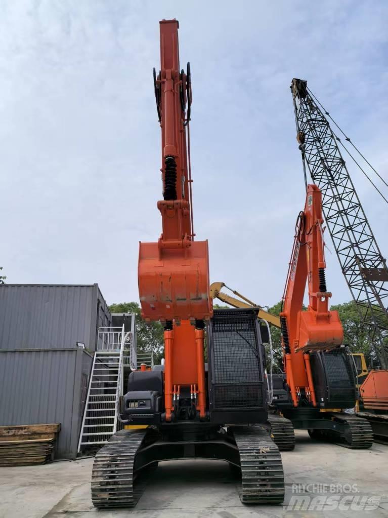 Hitachi ZX 200-3 G Escavatori cingolati