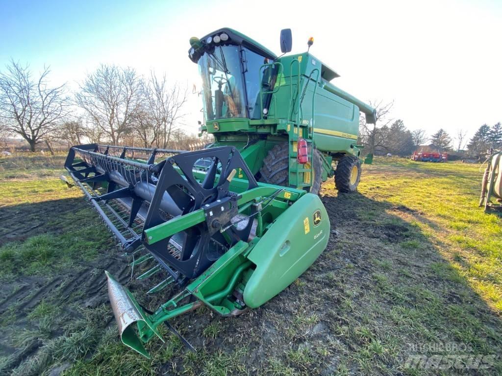 John Deere W 650 Mietitrebbiatrici