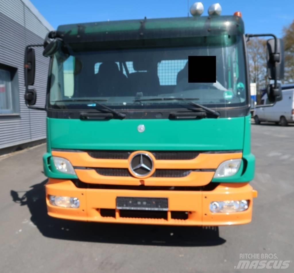 Mercedes-Benz 822 L Pick up/Fiancata ribaltabile