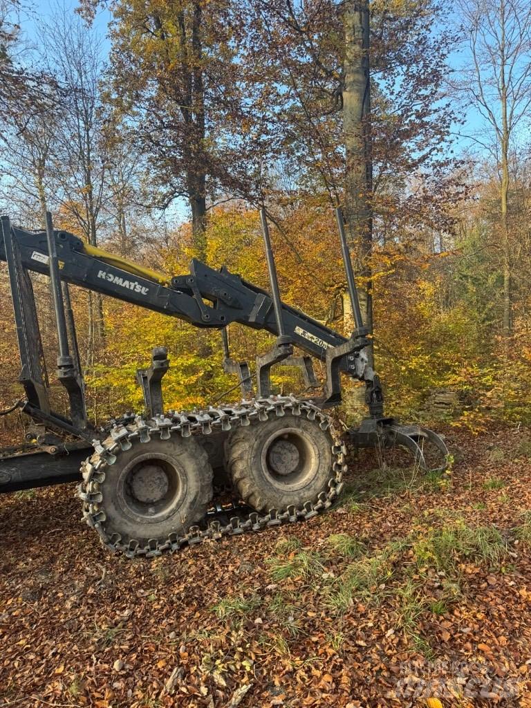 Komatsu 875 Forwarder