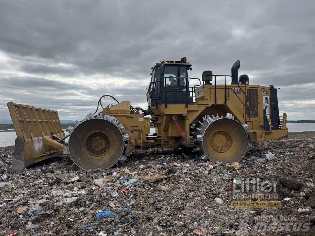 CAT 836 Compattatrici
