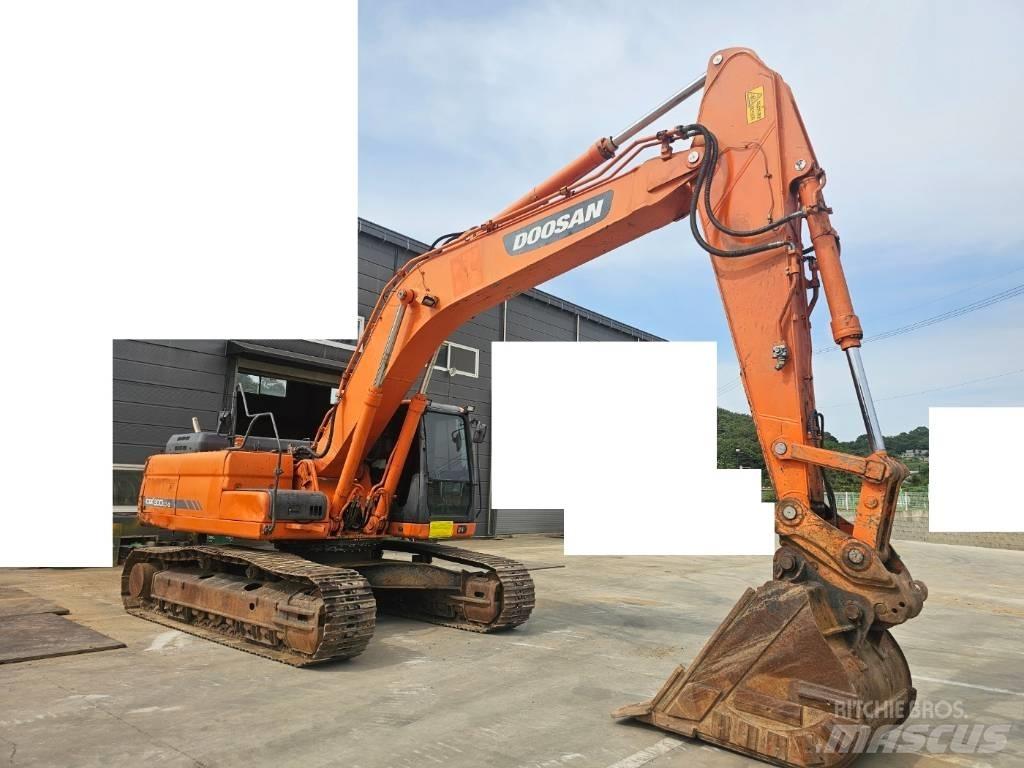 Doosan DX 300 LC-3 Escavatori cingolati