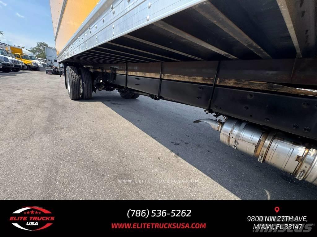 Freightliner M106 Camion cassonati