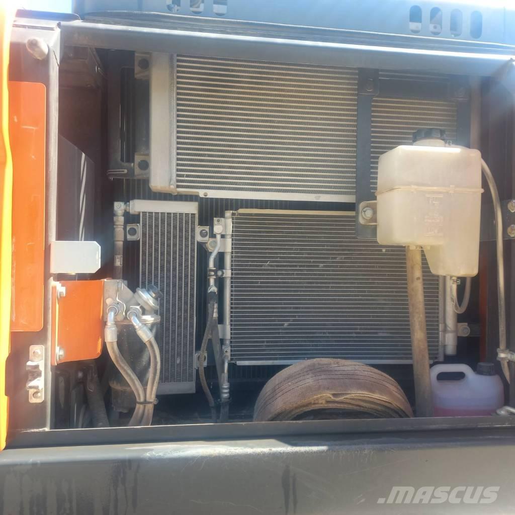 Doosan DX 235 LCR Escavatori cingolati