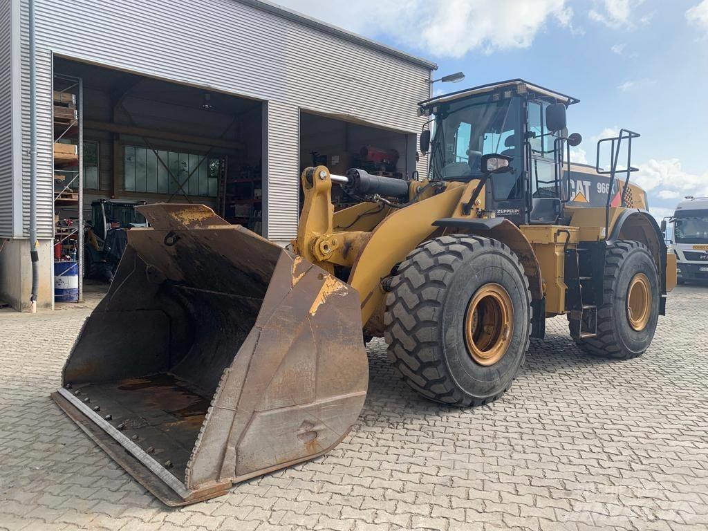CAT 966 K Pale gommate