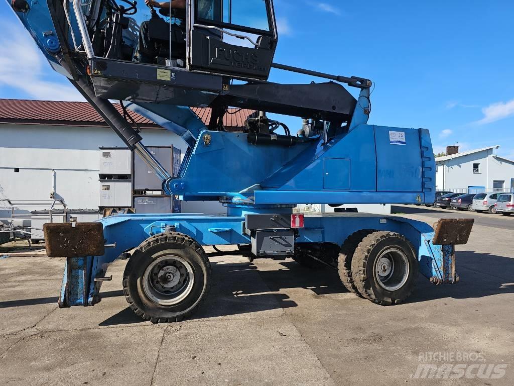 Fuchs MHL 350 FQC Movimentazione rifiuti
