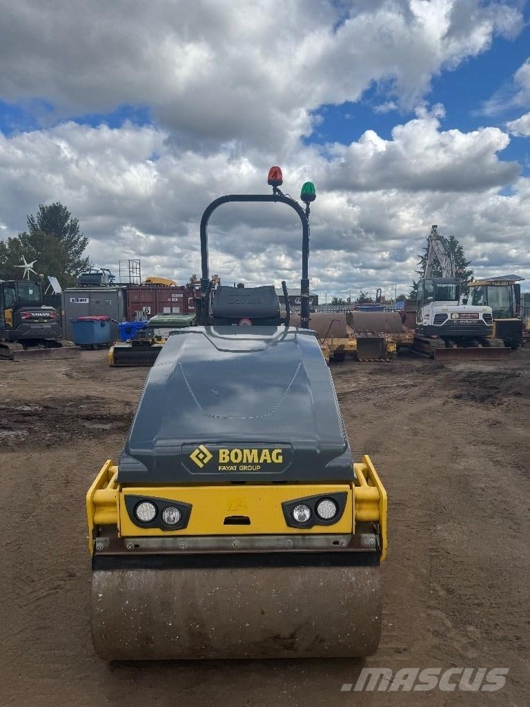 Bomag 120 Rulli a doppio tamburo