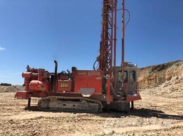  D245S Perforatrici di superficie