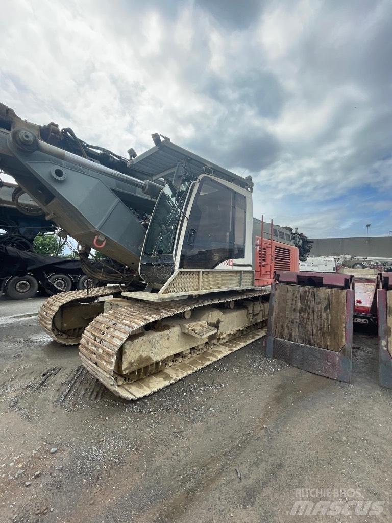Liebherr LRB 155 Trivelle per fondazioni