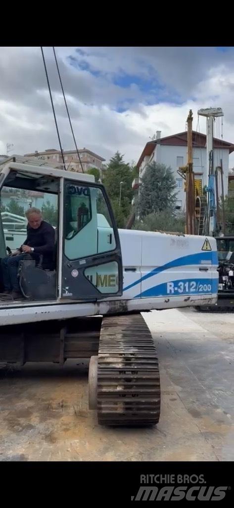  Soil mec R  312/200 Perforatrici di superficie