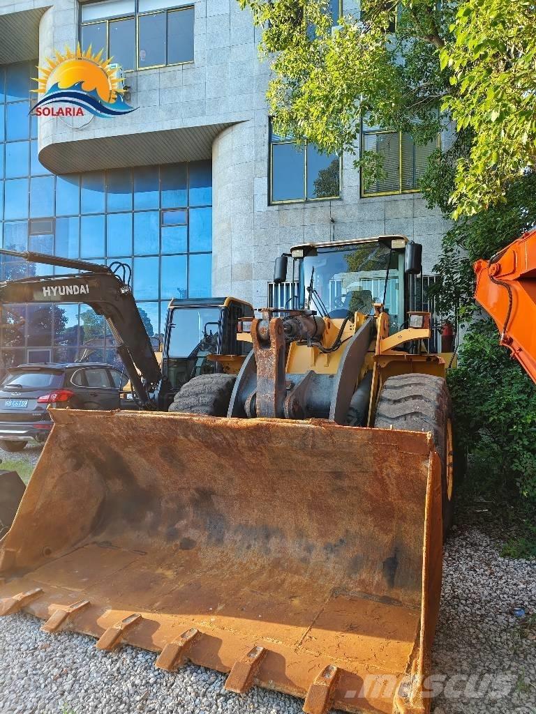 Volvo L 120 Pale gommate