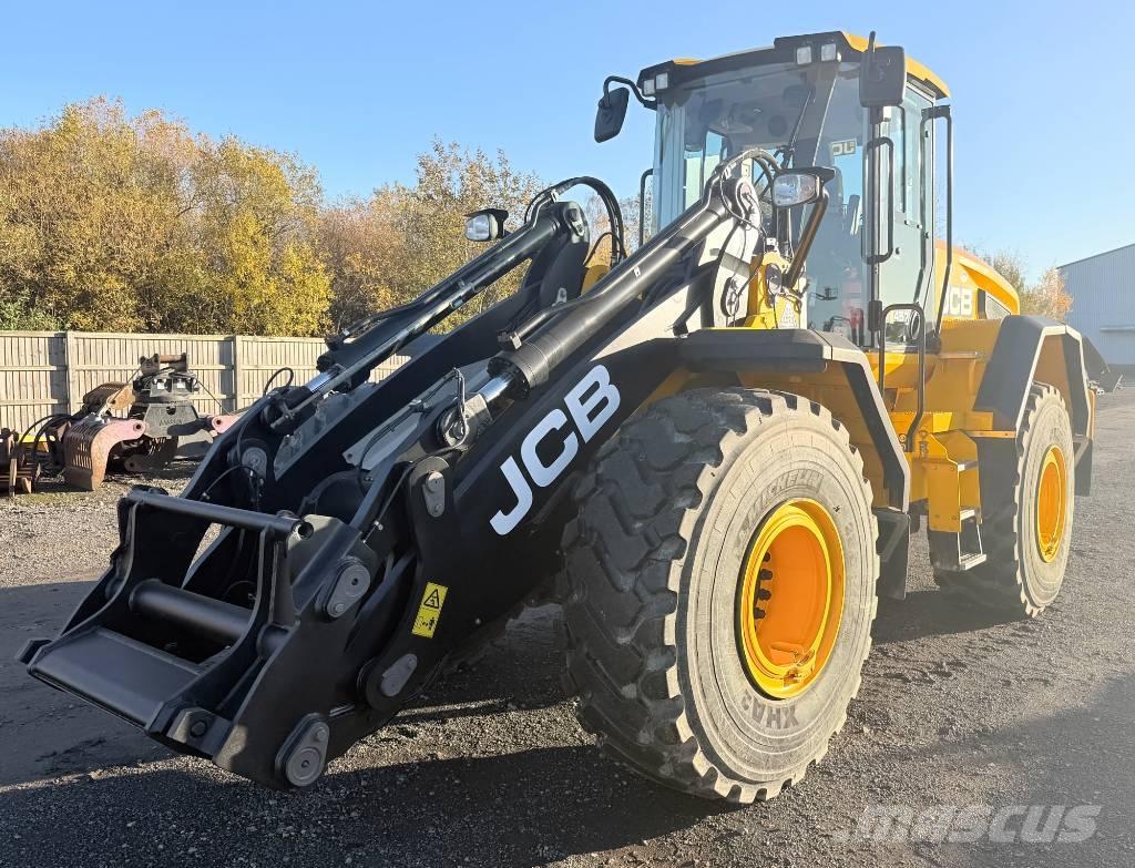 JCB 457 Pale gommate