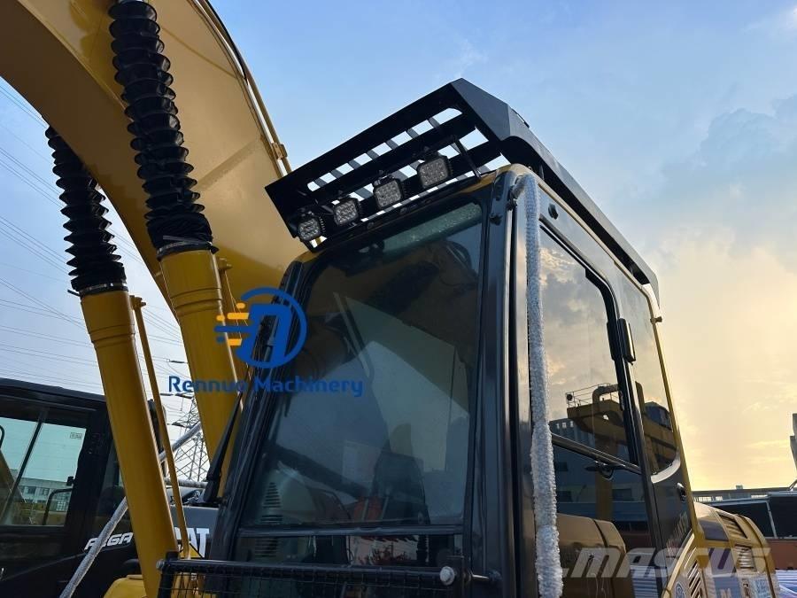 Komatsu PC 220-8 Escavatori cingolati
