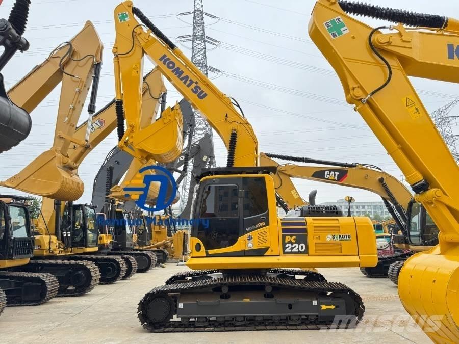 Komatsu PC 220-8 Escavatori cingolati