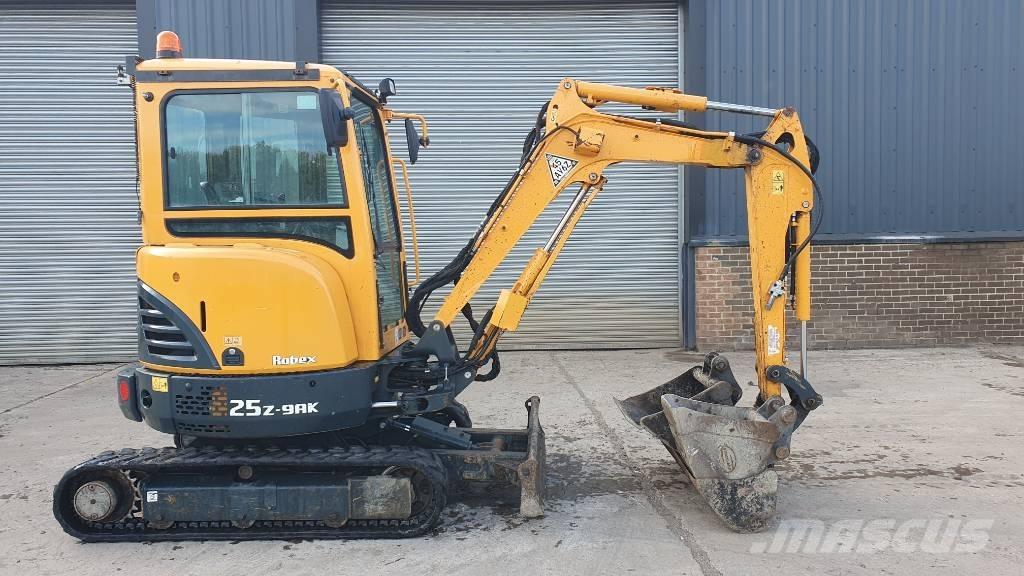 Hyundai R25Z-9 AK Miniescavatori