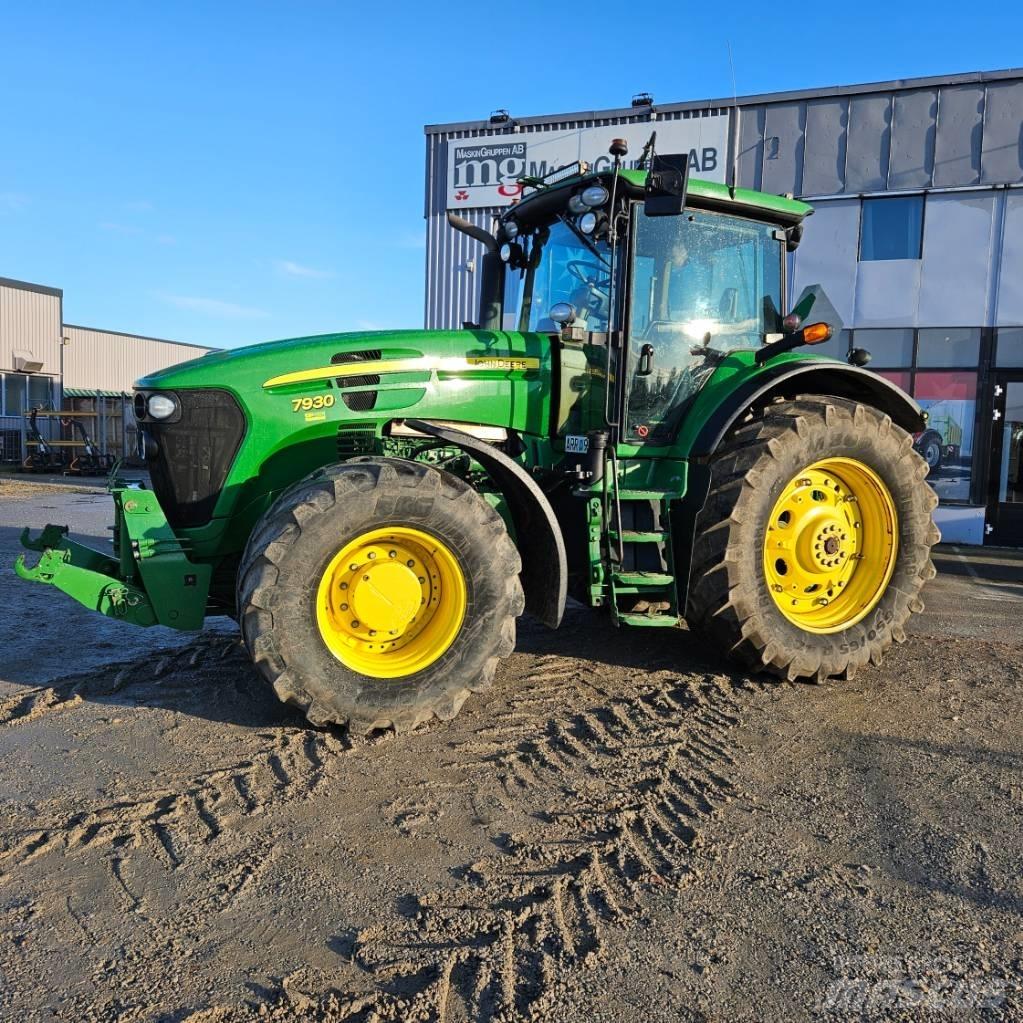 John Deere 7930 Trattori
