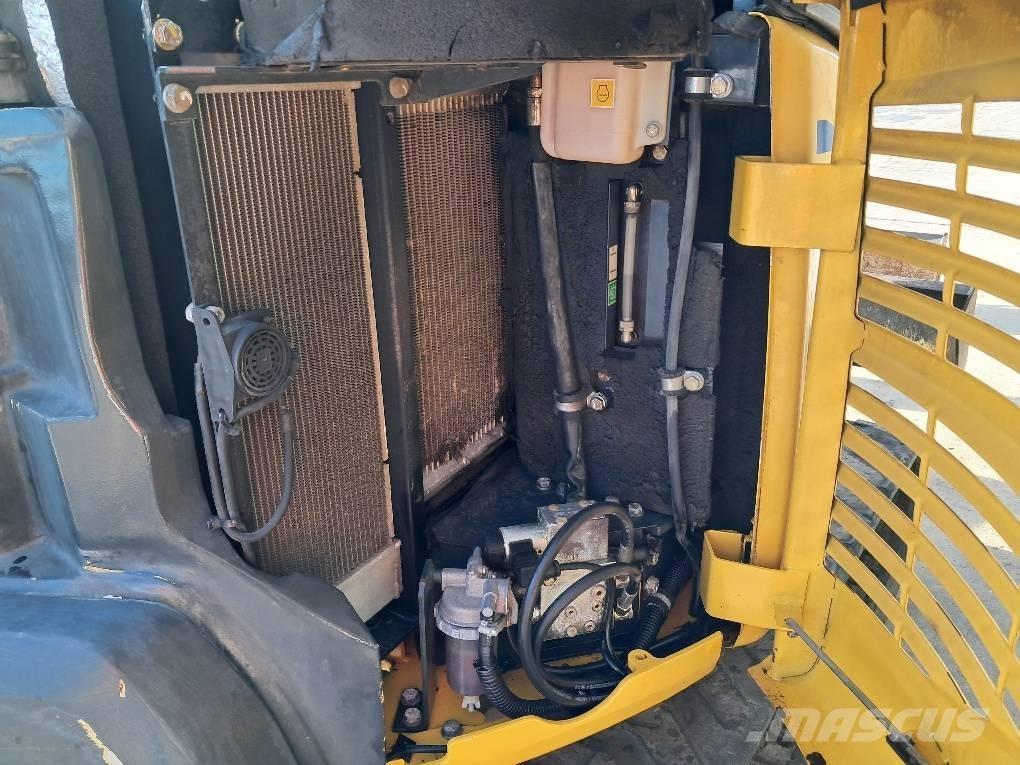 Komatsu PC50MR-2 Miniescavatori