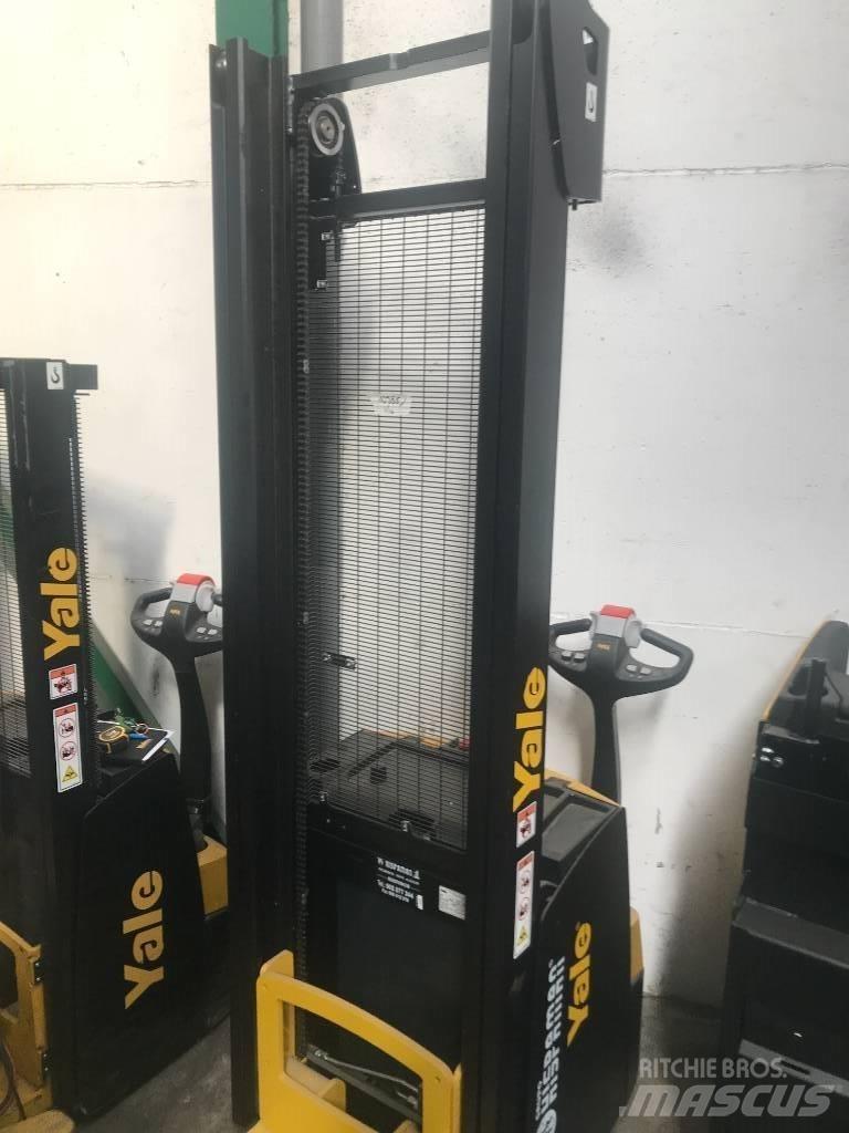 Yale MS16 Carelli stoccatori  automatici-usati