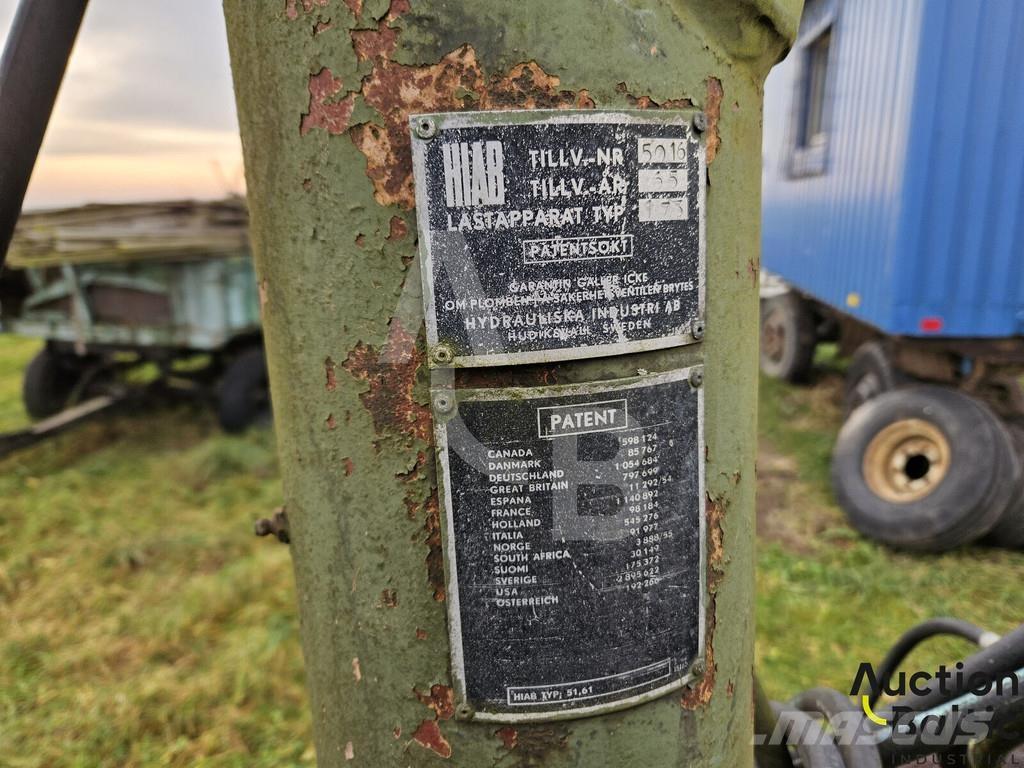 SLMA 1102 Rimorchi ribaltabili