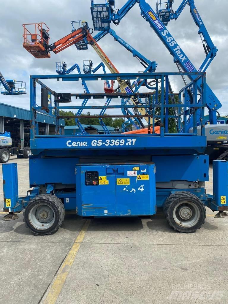Genie GS 3369 RT Piattaforme a pantografo