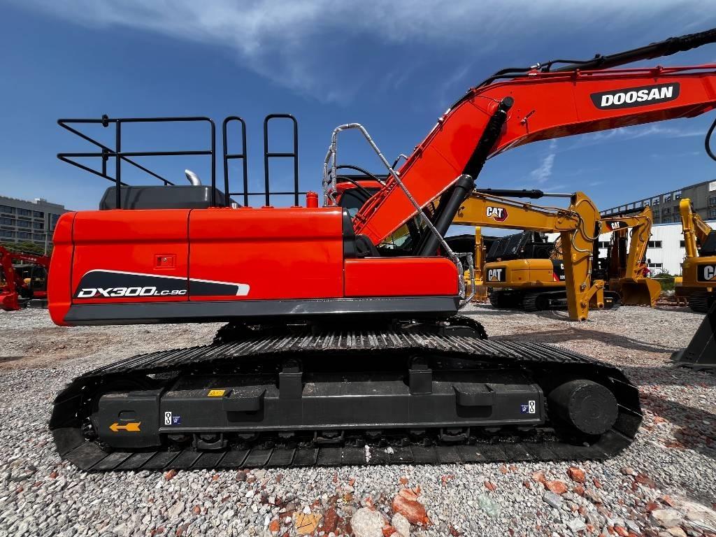 Doosan DX 300 LC-9C Escavatori cingolati