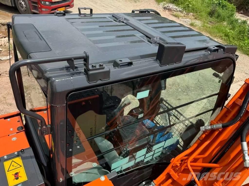 Hitachi ZX 130-6 Escavatori cingolati