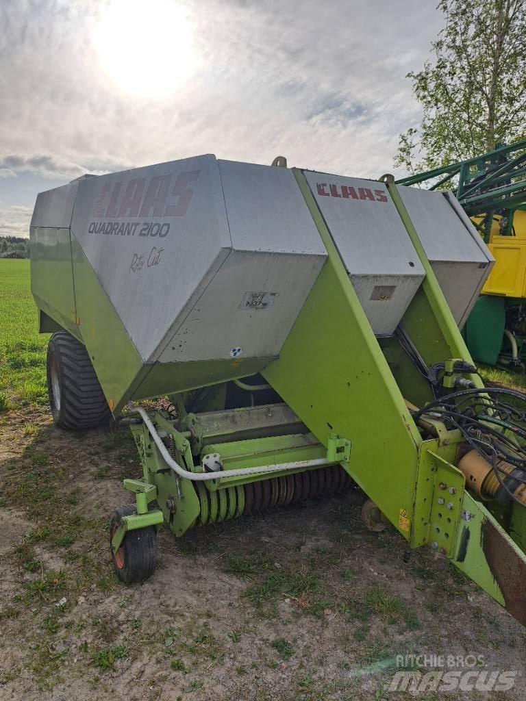 CLAAS 2100RC Presse quadre