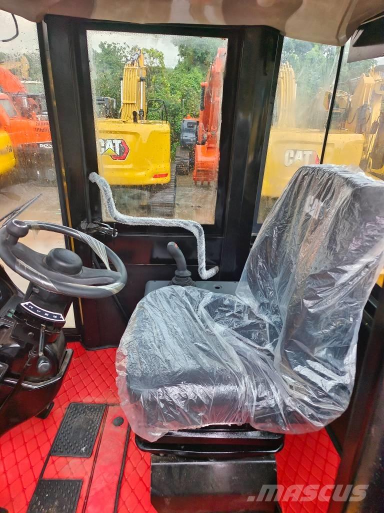 CAT 966 H Pale gommate