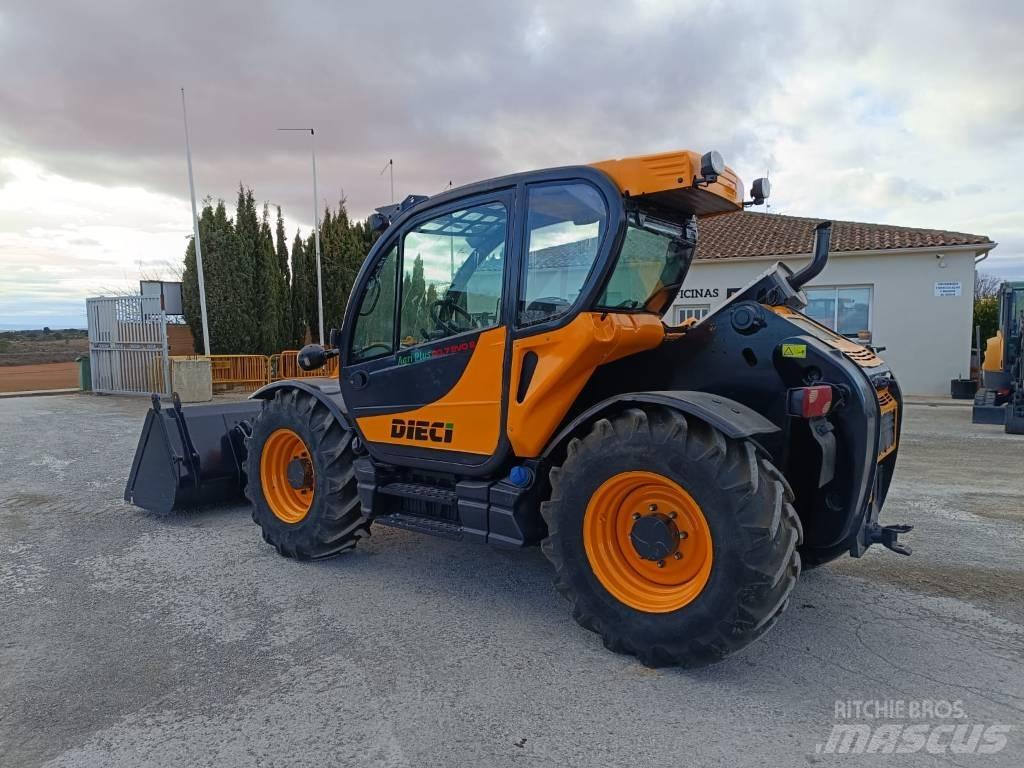 Dieci AGRI PLUS 40.7 Sollevatori telescopici per agricoltura