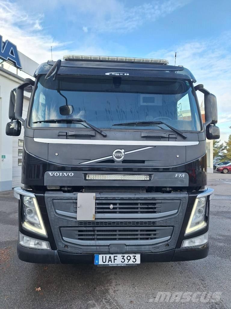 Volvo FM  6x2 Autogru