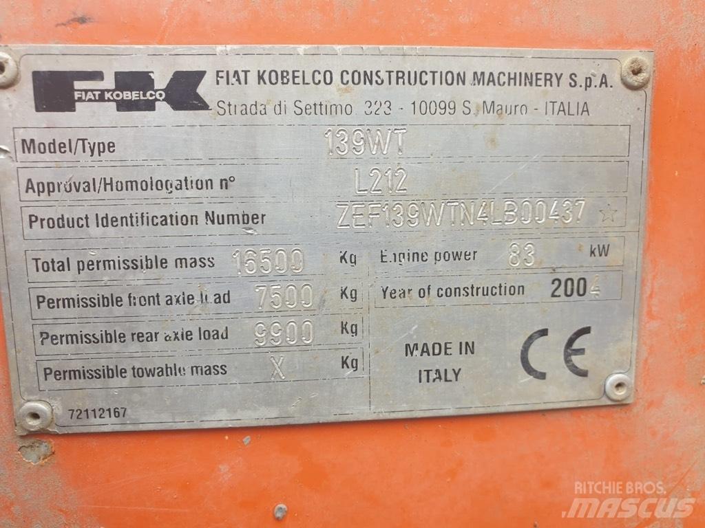 Fiat-Kobelco E 145 W Escavatori gommati