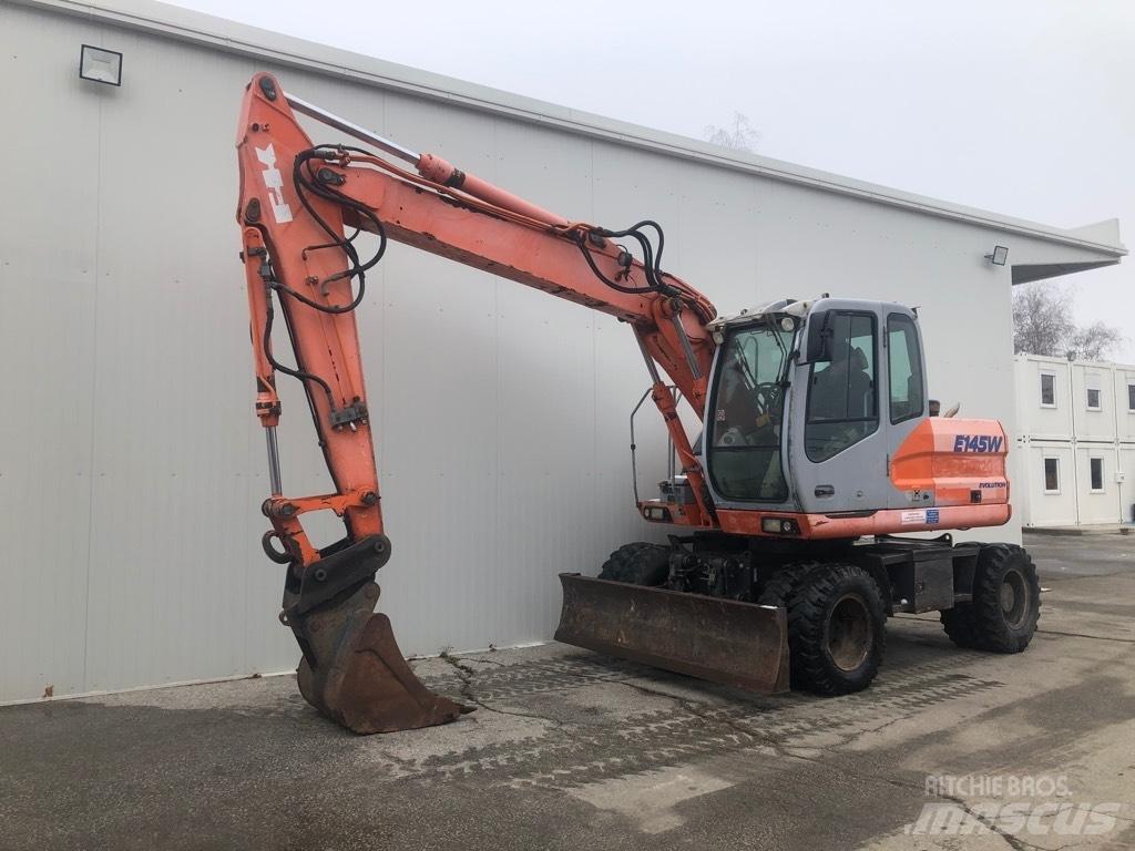 Fiat-Kobelco E 145 W Escavatori gommati