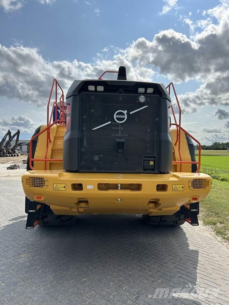 Volvo L350H Pale gommate