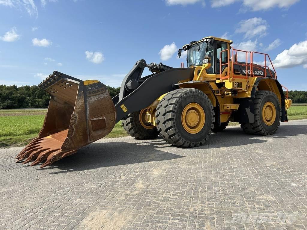 Volvo L350H Pale gommate