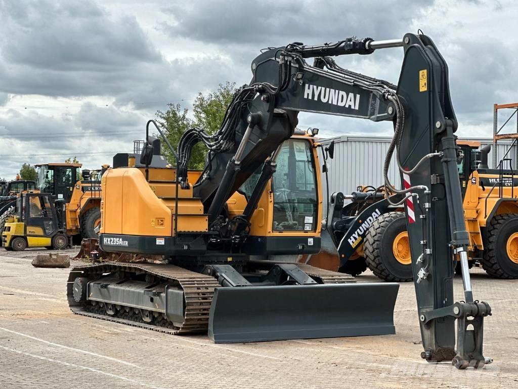 Hyundai HX 235 ALCR Escavatori cingolati