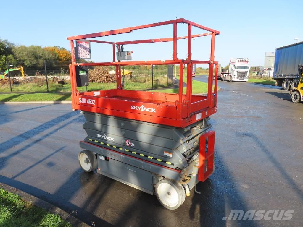 SkyJack SJ III 4632 Piattaforme a pantografo